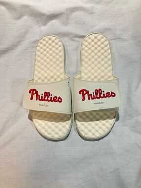 Philadelphia Phillies Mitchell & Ness Islides, NWOT!